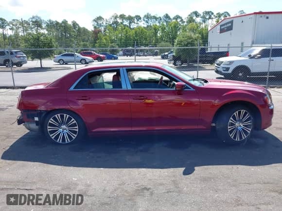 2013 Chrysler 300 S with VIN 2C3CCABG5DH577603, listed as a IAAI auction lot 42604075 with 135,978 mi miles and . Bid and sale history available at DreamBid. Image 14.