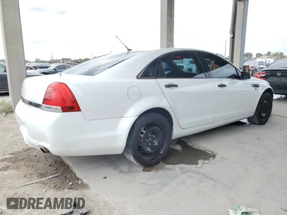 2014 Chevrolet Caprice Police Police с VIN 6G3NS5U22EL932993, выставлен на аукционе Copart как лот 81330734 с пробегом 85 325 миль миль и Списание • Salvage title. История ставок и продаж доступна на DreamBid. Изображение 3.