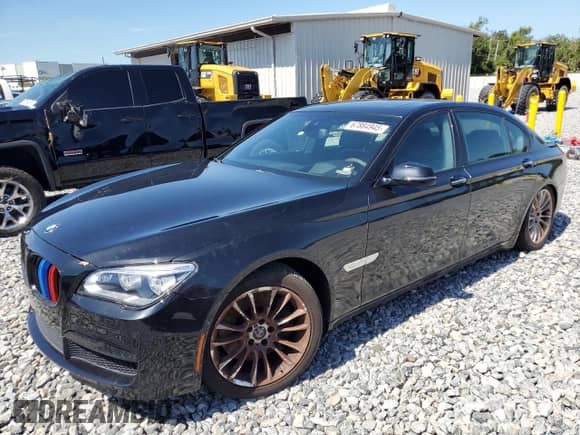 2014 BMW 7 Series ALPINA B7 xDrive с VIN WBAYF8C51ED142376, выставлен на аукционе Copart как лот 67884945 с пробегом 102 130 миль миль и Списание • Salvage title. История ставок и продаж доступна на DreamBid. Изображение 1.