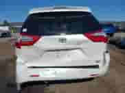 2019 Toyota Sienna Limited Premium z VIN 5TDDZ3DC9KS225532, wystawiony jako IAAI lot #43422558 z przebiegiem 117 889 mil mil oraz . Historia ofert i sprzedaży dostępna na DreamBid. Obrazek 16.