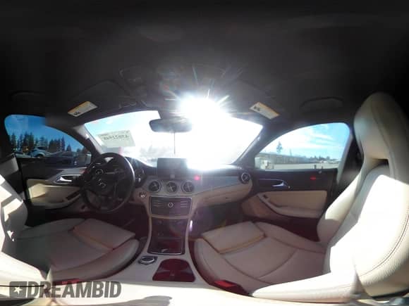 2016 Mercedes-Benz CLA 250 с VIN WDDSJ4EB6GN323334, выставлен на аукционе IAAI как лот 43022948 с пробегом 76 332 миль миль и . История ставок и продаж доступна на DreamBid. Изображение 19.