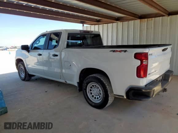 2023 Chevrolet Silverado 1500 Work Truck z VIN 1GCRDAED8PZ117814, wystawiony jako Copart lot #71287485 z przebiegiem 83 204 mil mil oraz Czysty tytuł • Clean title. Historia ofert i sprzedaży dostępna na DreamBid. Obrazek 2.
