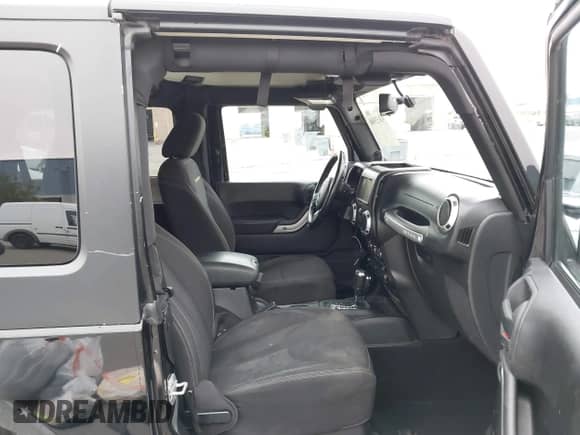 2013 Jeep Wrangler Moab with VIN 1C4AJWBG3DL687218, listed as a IAAI auction lot 43155968 with 126,003 mi miles and . Bid and sale history available at DreamBid. Image 5.