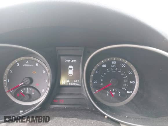 2014 Hyundai Santa Fe с VIN 5XYZUDLB4EG154146, выставлен на аукционе IAAI как лот 43234913 с пробегом 184 050 миль миль и . История ставок и продаж доступна на DreamBid. Изображение 7.