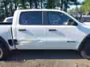 2025 Ram 1500 Rebel z VIN 1C6SRFLP2SN581797, wystawiony jako IAAI lot #43061676 z przebiegiem 25 190 mil mil oraz . Historia ofert i sprzedaży dostępna na DreamBid. Obrazek 13.