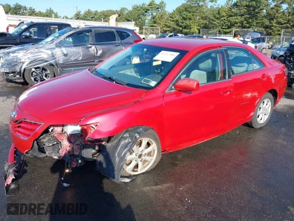 2011 Toyota Camry LE с VIN 4T1BF3EK8BU639270, выставлен на аукционе IAAI как лот 43257584 с пробегом 149 427 миль миль и . История ставок и продаж доступна на DreamBid. Изображение 18.