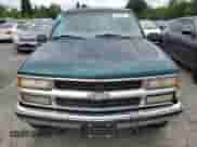 1997 Chevrolet Tahoe с VIN 1GNEK13R6VJ340522, выставлен на аукционе Copart как лот 62493055 с пробегом 266 579 миль миль и Списание • Salvage title. История ставок и продаж доступна на DreamBid. Изображение 5.