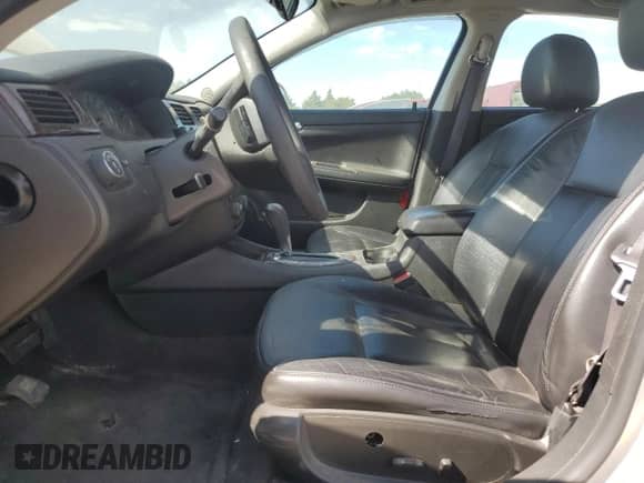 2015 Chevrolet Impala LTZ z VIN 2G1WC5E37F1137444, wystawiony jako Copart lot #56864255 z przebiegiem 106 828 mil mil oraz Szkoda całkowita • Salvage title. Historia ofert i sprzedaży dostępna na DreamBid. Obrazek 7.