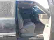 2004 Chevrolet Tahoe LS с VIN 1GNEC13V54R138393, выставлен на аукционе IAAI как лот 43075073 с пробегом 193 922 миль миль и . История ставок и продаж доступна на DreamBid. Изображение 5.