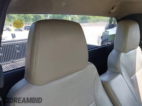 2011 Chevrolet Colorado Work Truck with VIN 1GCCSBF98B8135093, listed as a IAAI auction lot 42560382 with 125,923 mi miles and . Bid and sale history available at DreamBid. Image 8.
