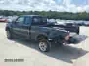 1998 Toyota Tacoma z VIN 4TASM92N7WZ121828, wystawiony jako Copart lot #64122235 z przebiegiem 200 637 mil mil oraz Szkoda całkowita • Salvage title. Historia ofert i sprzedaży dostępna na DreamBid. Obrazek 2.