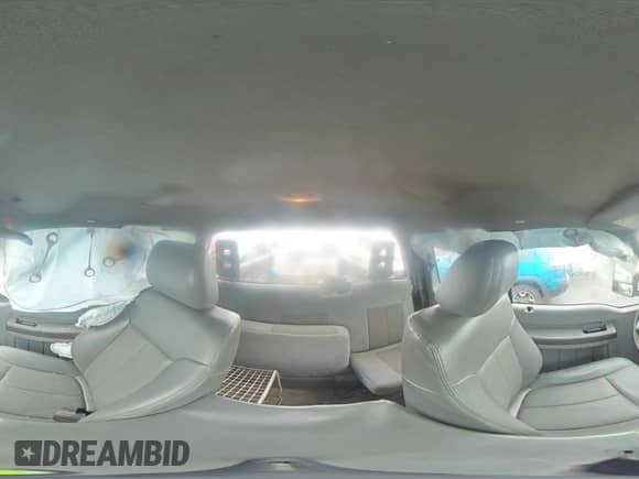 2013 Ford F-250 XL z VIN 1FT7X2A66DEB52530, wystawiony jako Copart lot #59683575 z przebiegiem 154 723 mil mil oraz Czysty tytuł • Clean title. Historia ofert i sprzedaży dostępna na DreamBid. Obrazek 14.