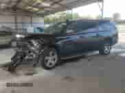 2019 Chevrolet Suburban Premier с VIN 1GNSKJKCXKR354016, выставлен на аукционе Copart как лот 68619025 с пробегом 113 000 миль миль и Списание • Salvage title. История ставок и продаж доступна на DreamBid. Изображение 1.