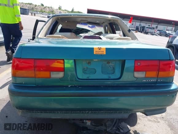 1993 Honda Accord with VIN 1HGCB7676PA153301, listed as a IAAI auction lot 42768861 with Not provided miles and . Bid and sale history available at DreamBid. Image 15.