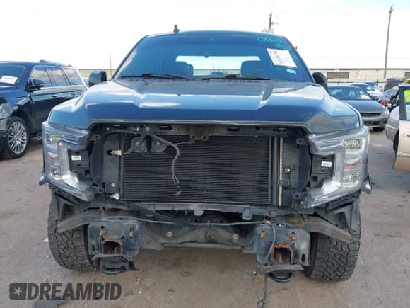 2018 Ford F-150 XL z VIN 1FTEW1E53JFB89708, wystawiony jako IAAI lot #43303196 z przebiegiem 168 714 mil mil oraz . Historia ofert i sprzedaży dostępna na DreamBid. Obrazek 12.