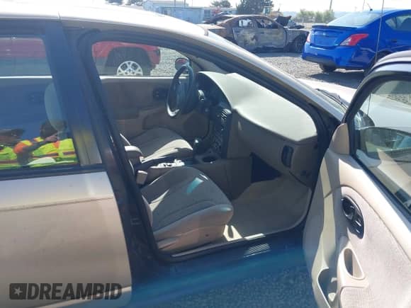 2000 Saturn SL with VIN 1G8ZK5277YZ178949, listed as a IAAI auction lot 42153880 with 105,203 mi miles and . Bid and sale history available at DreamBid. Image 5.