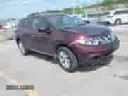 2014 Nissan Murano SV z VIN JN8AZ1MUXEW409371, wystawiony jako IAAI lot #42261526 z przebiegiem 150 020 mil mil oraz . Historia ofert i sprzedaży dostępna na DreamBid. Obrazek 1.