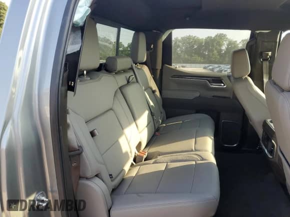 2025 Chevrolet Silverado 1500 LTZ с VIN 1GCUKGED1SZ264780, выставлен на аукционе Copart как лот 61862695 с пробегом 153 миль миль и Списание • Salvage title. История ставок и продаж доступна на DreamBid. Изображение 10.