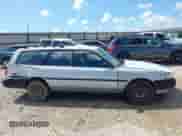 1990 Toyota Camry z VIN JT2SV21WXL0343081, wystawiony jako IAAI lot #42665207 z przebiegiem 212 900 mil mil oraz . Historia ofert i sprzedaży dostępna na DreamBid. Obrazek 13.