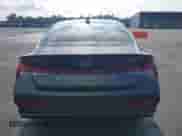 2025 Hyundai Elantra SEL Sport с VIN KMHLM4DG0SU930603, выставлен на аукционе IAAI как лот 42746688 с пробегом 302 миль миль и . История ставок и продаж доступна на DreamBid. Изображение 16.