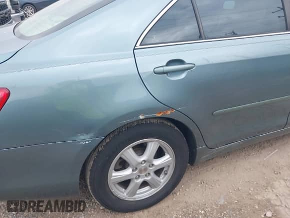 2009 Toyota Camry LE with VIN 4T1BK46KX9U593225, listed as a IAAI auction lot 43552734 with 184,884 mi miles and . Bid and sale history available at DreamBid. Image 6.