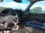2005 Chevrolet Avalanche LS z VIN 3GNEK12Z65G206628, wystawiony jako IAAI lot #43299261 z przebiegiem 201 160 mil mil oraz . Historia ofert i sprzedaży dostępna na DreamBid. Obrazek 5.