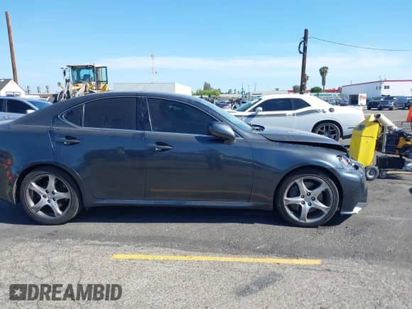2008 Lexus IS 350 with VIN JTHBE262182013823, listed as a IAAI auction lot 42271498 with 140,335 mi miles and . Bid and sale history available at DreamBid. Image 13.