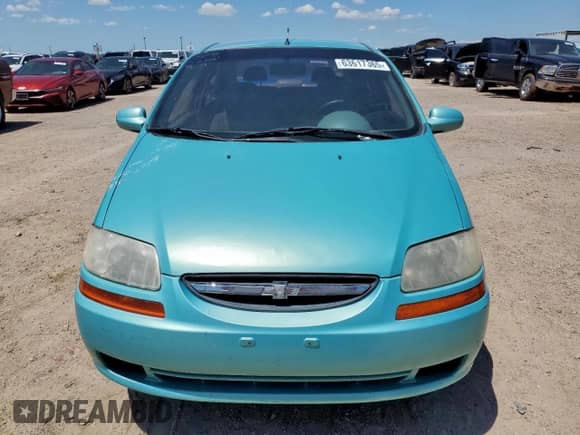 2005 Chevrolet Aveo LS z VIN KL1TD526X5B384453, wystawiony jako Copart lot #63617365 z przebiegiem 102 437 mil mil oraz Szkoda całkowita • Salvage title. Historia ofert i sprzedaży dostępna na DreamBid. Obrazek 5.