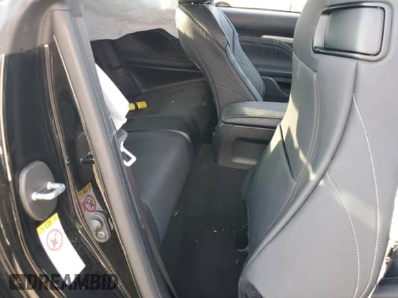 2017 Lexus RC 300 z VIN JTHSM5BC4H5003711, wystawiony jako Copart lot #80391425 z przebiegiem 33 220 mil mil oraz Szkoda całkowita • Salvage title. Historia ofert i sprzedaży dostępna na DreamBid. Obrazek 10.