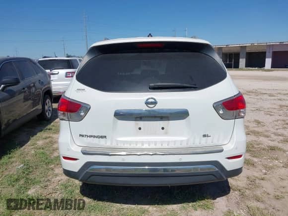 2014 Nissan Pathfinder SV с VIN 5N1AR2MN9EC616289, выставлен на аукционе IAAI как лот 41965424 с пробегом 215 270 миль миль и . История ставок и продаж доступна на DreamBid. Изображение 16.