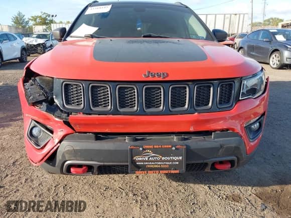 2017 Jeep Compass Trailhawk с VIN 3C4NJDDB0HT624241, выставлен на аукционе IAAI как лот 43318185 с пробегом 80 440 миль миль и . История ставок и продаж доступна на DreamBid. Изображение 17.