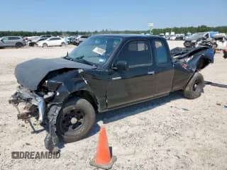 1997 Toyota Tacoma with VIN 4TAVL52N6VZ319081, listed as a Copart auction lot 71695955 with 262,304 mi miles and Salvage title. Bid and sale history available at DreamBid. Image 1.