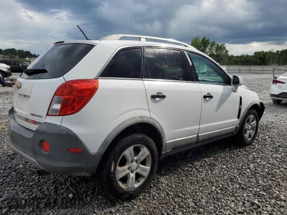 2013 Chevrolet Captiva Sport LS with VIN 3GNAL2EK9DS636990, listed as a Copart auction lot 68487285 with 146,987 mi miles and Salvage title. Bid and sale history available at DreamBid. Image 3.