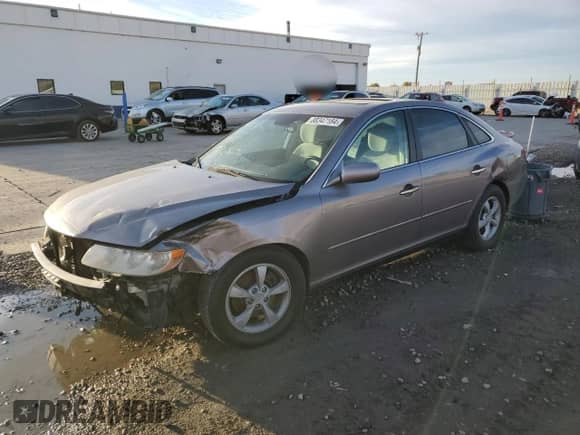 2007 Hyundai Azera GLS с VIN KMHFC46D67A226840, выставлен на аукционе Copart как лот 80347184 с пробегом 234 966 миль миль и Списание • Salvage title. История ставок и продаж доступна на DreamBid. Изображение 1.