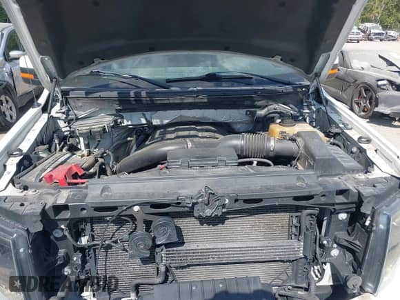 2013 Ford F-150 Lariat z VIN 1FTFW1ET0DKD46349, wystawiony jako IAAI lot #43194022 z przebiegiem 184 533 mil mil oraz . Historia ofert i sprzedaży dostępna na DreamBid. Obrazek 10.