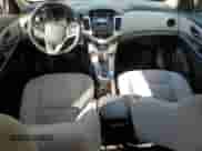 2013 Chevrolet Cruze ECO z VIN 1G1PH5SB1D7112783, wystawiony jako Copart lot #59216455 z przebiegiem 108 816 mil mil oraz Szkoda całkowita • Salvage title. Historia ofert i sprzedaży dostępna na DreamBid. Obrazek 8.