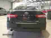 2019 Toyota Camry Hybrid LE z VIN 4T1B21HK7KU515521, wystawiony jako Copart lot #70407265 z przebiegiem 200 945 mil mil oraz Szkoda całkowita • Salvage title. Historia ofert i sprzedaży dostępna na DreamBid. Obrazek 6.