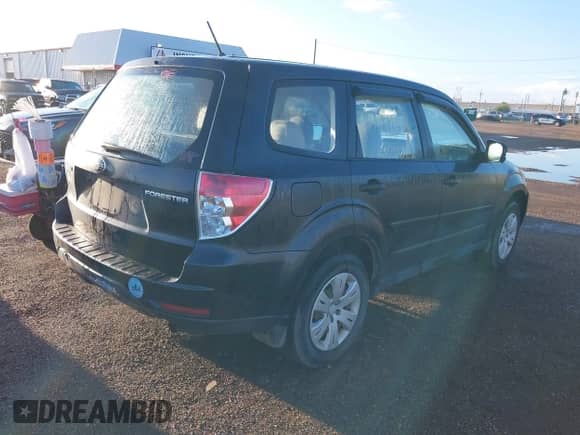 2009 Subaru Forester X with VIN JF2SH61639H704040, listed as a IAAI auction lot 43255457 with 180,871 mi miles and . Bid and sale history available at DreamBid. Image 4.