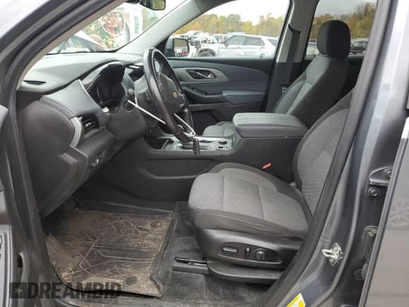 2020 Chevrolet Traverse LT Cloth with VIN 1GNERGKW0LJ329681, listed as a Copart auction lot 82246965 with 130,363 mi miles and Salvage title. Bid and sale history available at DreamBid. Image 7.