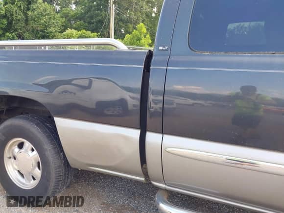 2003 GMC Sierra 1500 SLE с VIN 2GTEK19T931170319, выставлен на аукционе IAAI как лот 42688524 с пробегом 319 869 миль миль и . История ставок и продаж доступна на DreamBid. Изображение 13.