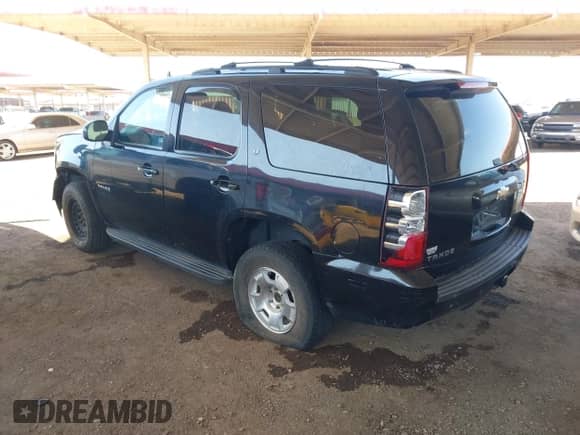 2010 Chevrolet Tahoe LT с VIN 1GNUKBE09AR230611, выставлен на аукционе IAAI как лот 43028276 с пробегом 254 178 миль миль и . История ставок и продаж доступна на DreamBid. Изображение 3.