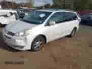 2005 Toyota Sienna XLE Limited z VIN 5TDZA22C75S282505, wystawiony jako IAAI lot #43576025 z przebiegiem 270 390 mil mil oraz . Historia ofert i sprzedaży dostępna na DreamBid. Obrazek 2.