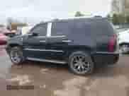 2007 Cadillac Escalade с VIN 1GYFK63897R175971, выставлен на аукционе IAAI как лот 43499367 с пробегом 176 884 миль миль и . История ставок и продаж доступна на DreamBid. Изображение 14.