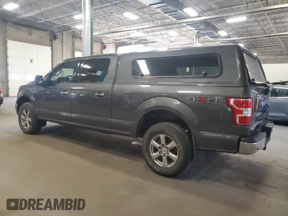 2018 Ford F-150 XL с VIN 1FTFW1EG3JKC63917, выставлен на аукционе Copart как лот 85558085 с пробегом 221 291 миль миль и Чистый • Clean title. История ставок и продаж доступна на DreamBid. Изображение 2.