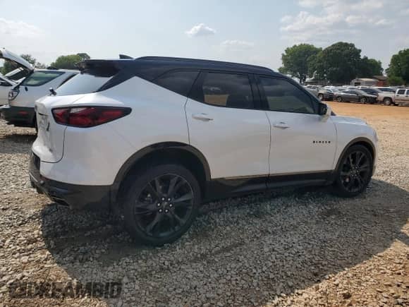 2022 Chevrolet Blazer RS с VIN 3GNKBERS5NS140234, выставлен на аукционе Copart как лот 60467015 с пробегом 38 316 миль миль и Списание • Salvage title. История ставок и продаж доступна на DreamBid. Изображение 3.