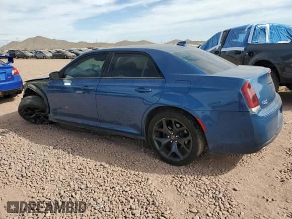 2020 Chrysler 300 Touring L с VIN 2C3CCAAGXLH245964, выставлен на аукционе Copart как лот 42281415 с пробегом 77 851 миль миль и Списание • Salvage title. История ставок и продаж доступна на DreamBid. Изображение 2.