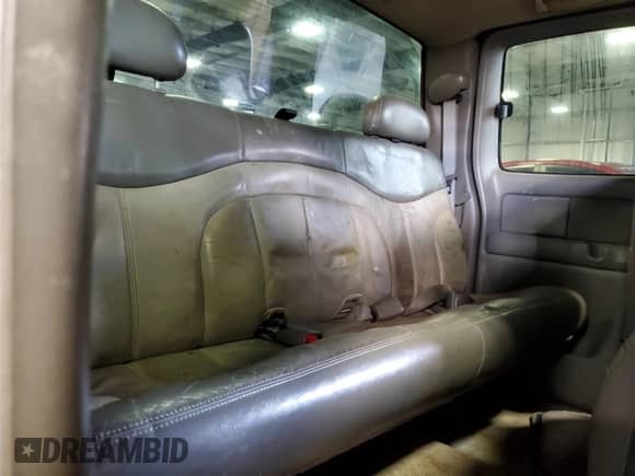 2002 GMC Sierra 1500 Denali z VIN 2GTFK69U021173036, wystawiony jako Copart lot #51416215 z przebiegiem 316 034 mil mil oraz Szkoda całkowita • Salvage title. Historia ofert i sprzedaży dostępna na DreamBid. Obrazek 11.