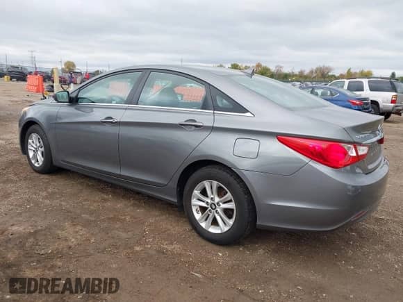 2013 Hyundai Sonata GLS с VIN 5NPEB4AC1DH783192, выставлен на аукционе IAAI как лот 43505341 с пробегом 242 273 миль миль и . История ставок и продаж доступна на DreamBid. Изображение 3.