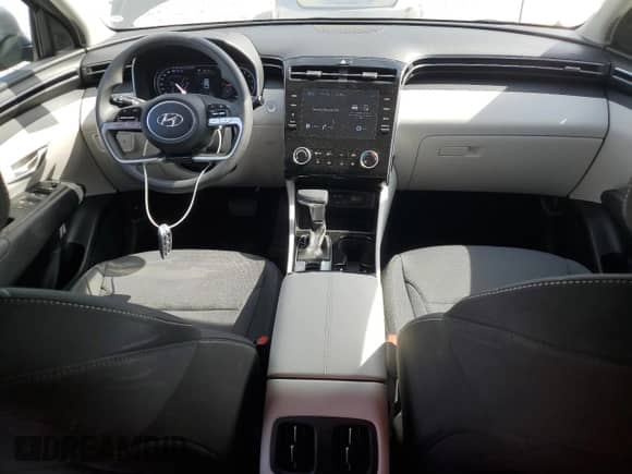 2022 Hyundai Tucson SEL with VIN 5NMJBCAE3NH088673, listed as a Copart auction lot 84919445 with 44,438 mi miles and Salvage title. Bid and sale history available at DreamBid. Image 8.