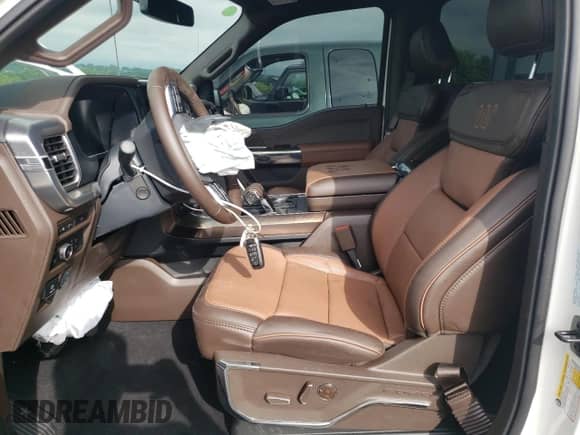 2024 Ford F-150 King Ranch с VIN 1FTFW6LD4RFB28701, выставлен на аукционе Copart как лот 64925505 с пробегом 4 409 миль миль и Списание • Salvage title. История ставок и продаж доступна на DreamBid. Изображение 7.